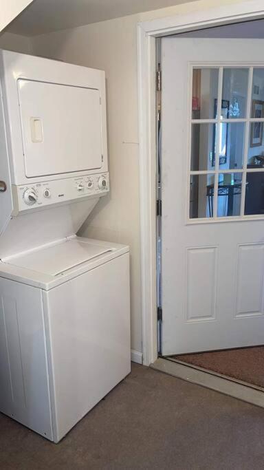 Entire Private 2 Bedrooms House, Nice Neighborhood Arnold Eksteriør bilde
